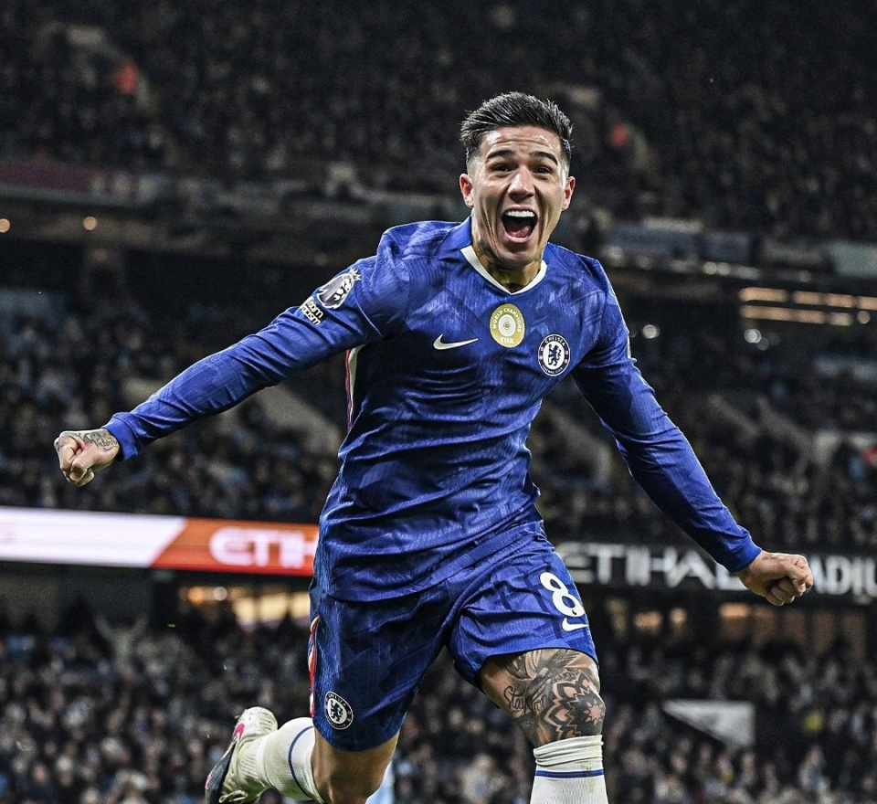 佳明Enduro超长续航跑表发布测评