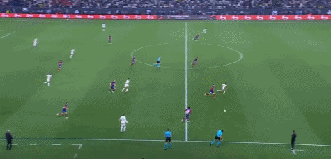 东体：国足海外拉练选迪拜