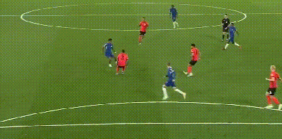 北京遭致命打击！周琦眼部受伤，外加2内线伤停，后续内线咋办？