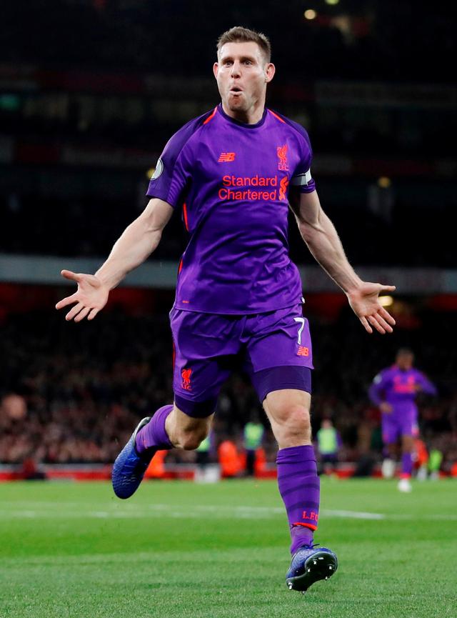 [图]莱昂纳多双响武磊替补助攻 海港3-2战胜玉昆